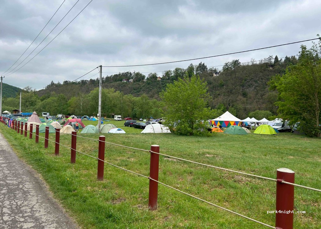 Public campgrounds Pikovice — foto 4
