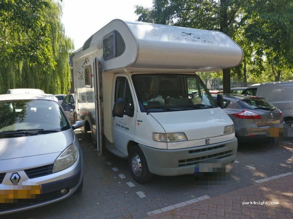 (1183 AH) Amstelveen - 102 Uilenstede — foto