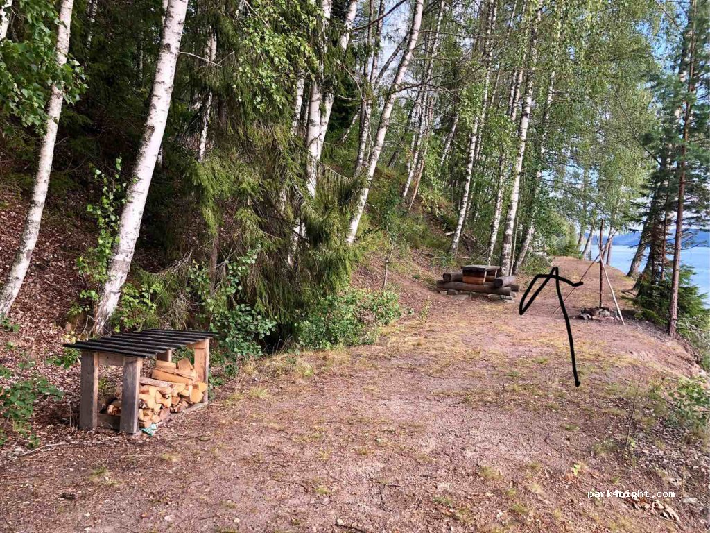 (686 93) Getnäs - — foto 2
