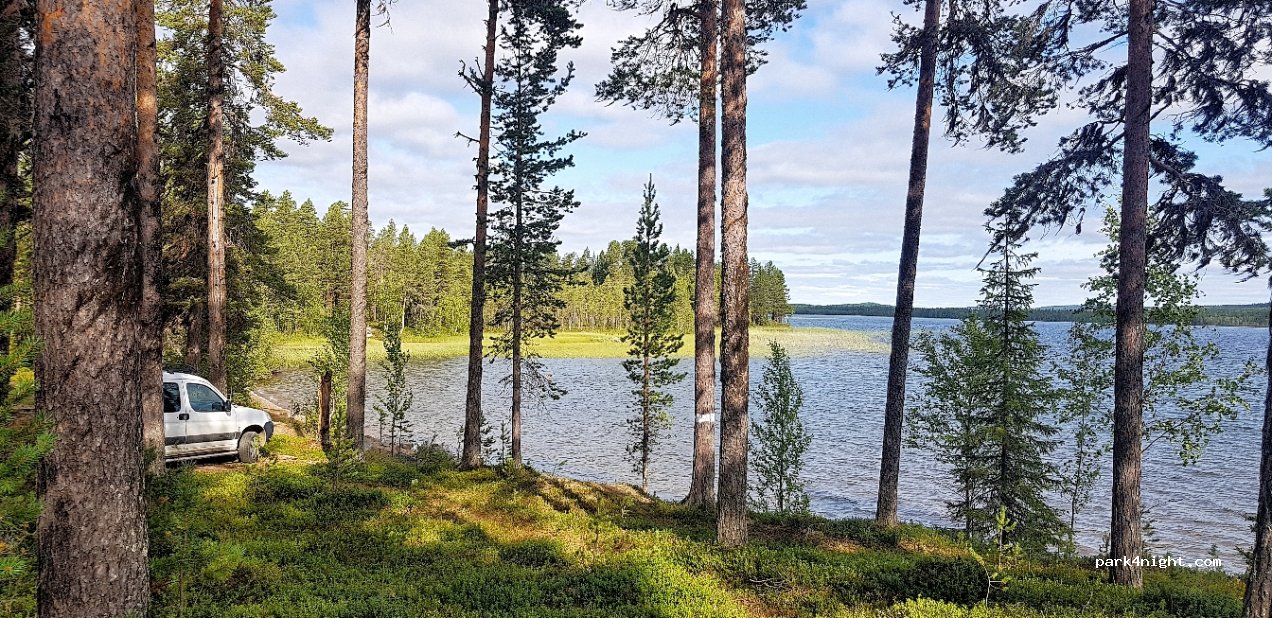 (962 99) Jokkmokk - Unnamed Road — foto