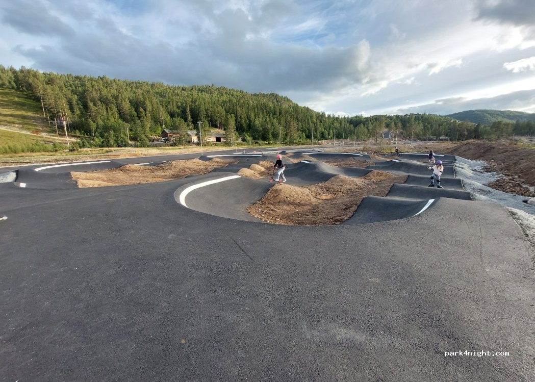 (4748) Rysstad - Unnamed Road — foto 2