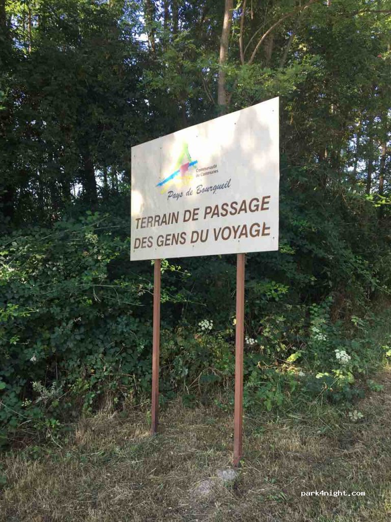 (37340) Gizeux - D749 — foto 2