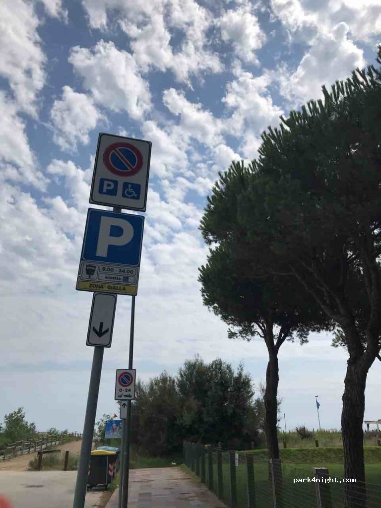 (30016) Lido di Jesolo - 1 Via Sebastiano Venier — foto 3