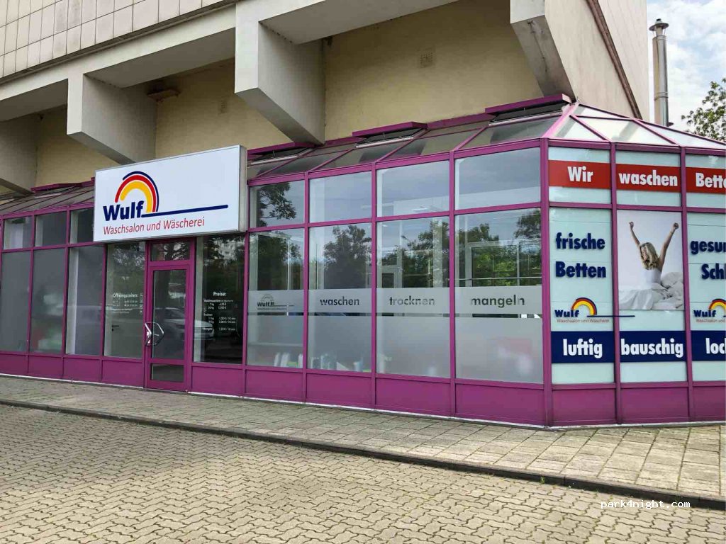 (18107) Rostock - 10 Warnowallee — foto