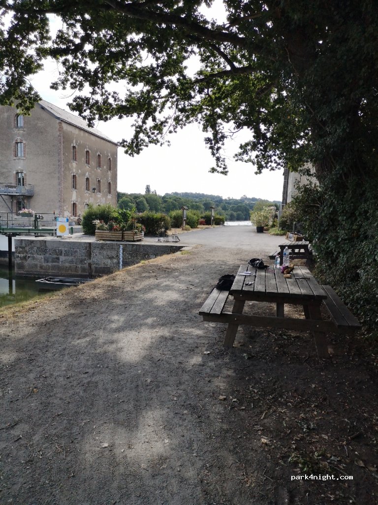 (53360) Saint-Sulpice - La Rongère — foto 4