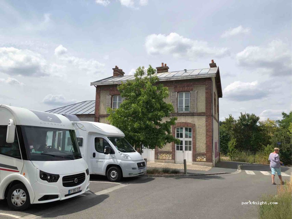 (14140) Livarot - 95 Rue de Lisieux — foto
