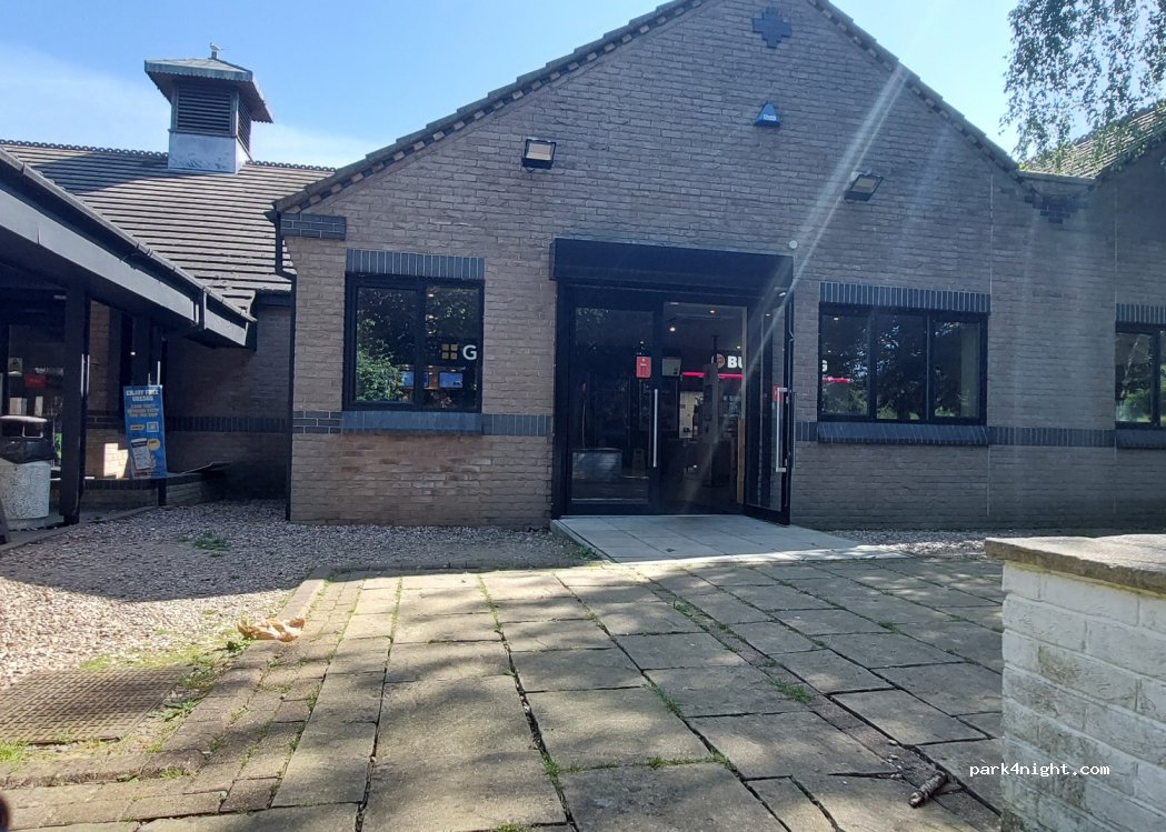 (NN14 4UR) Thrapston - A14 — foto 4