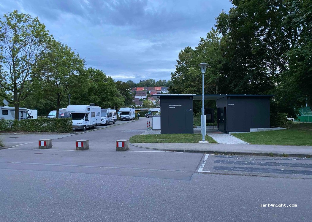 Wohnmobilstellplatz Blaubeuren — foto 2