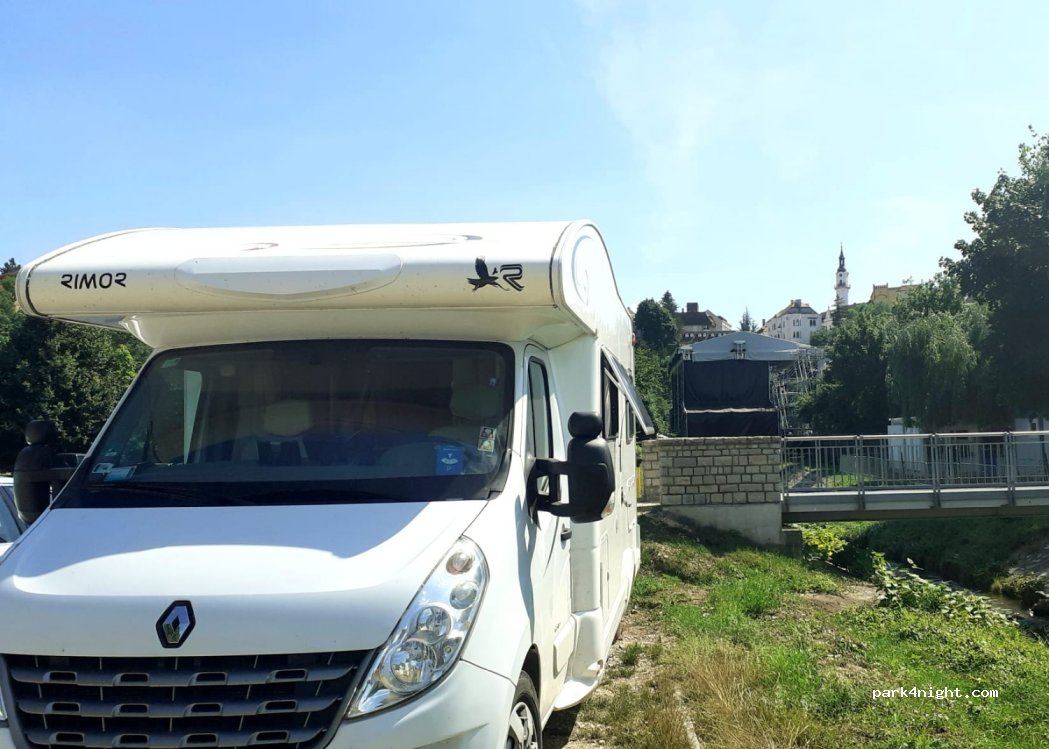 (8200) Veszprém - 99 Fenyves utca — foto