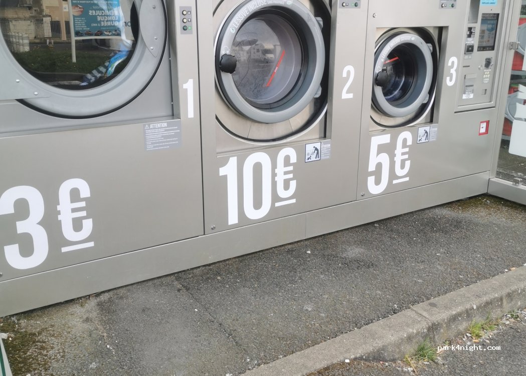 (49260) Montreuil-Bellay - 336 Rue Estienvrin — foto