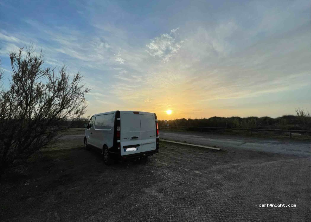 (34200) Sète - Unnamed Road — foto 4