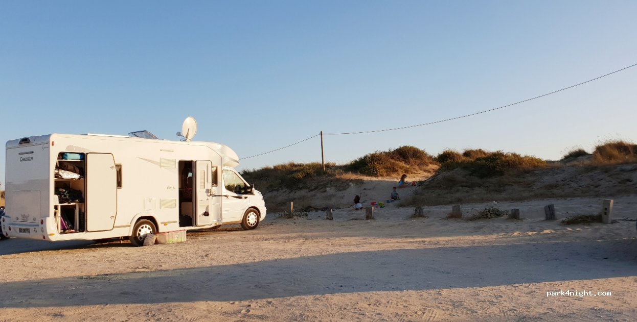 (2825) Costa da Caparica - Unnamed Road — foto