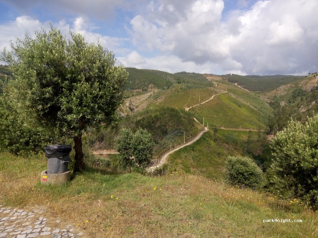 (2240)  - Unnamed Road — foto 2