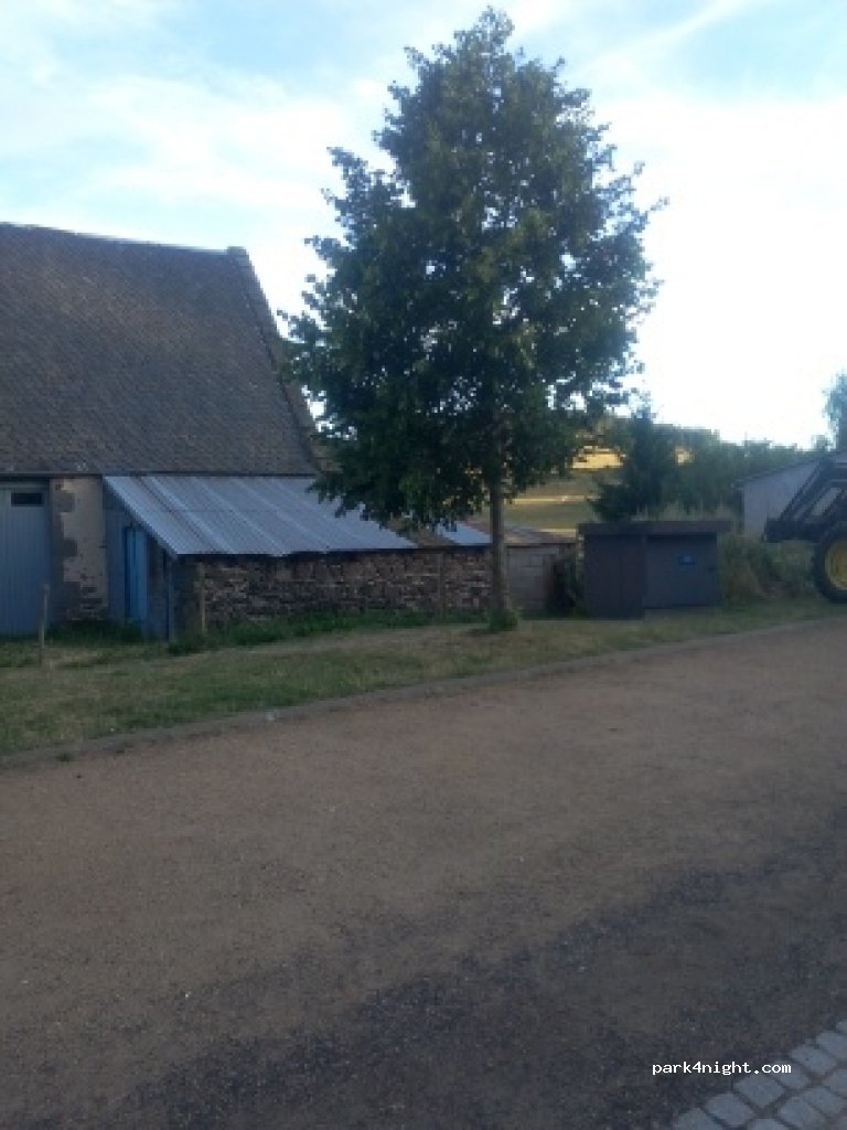 (63710) Le Vernet-Sainte-Marguerite - — foto
