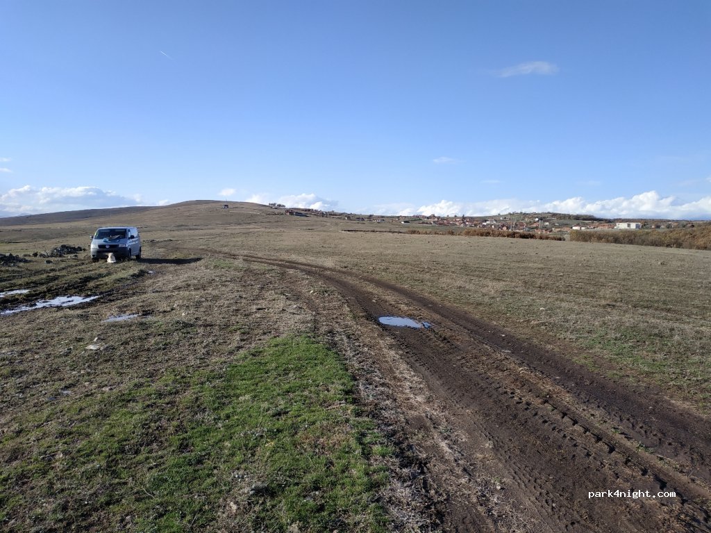 ()  - Unnamed Road — foto 2