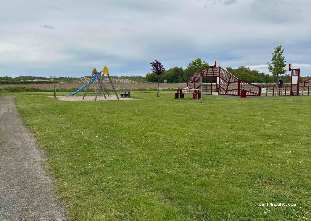 (03340) Montbeugny - 62 D12 — foto 3