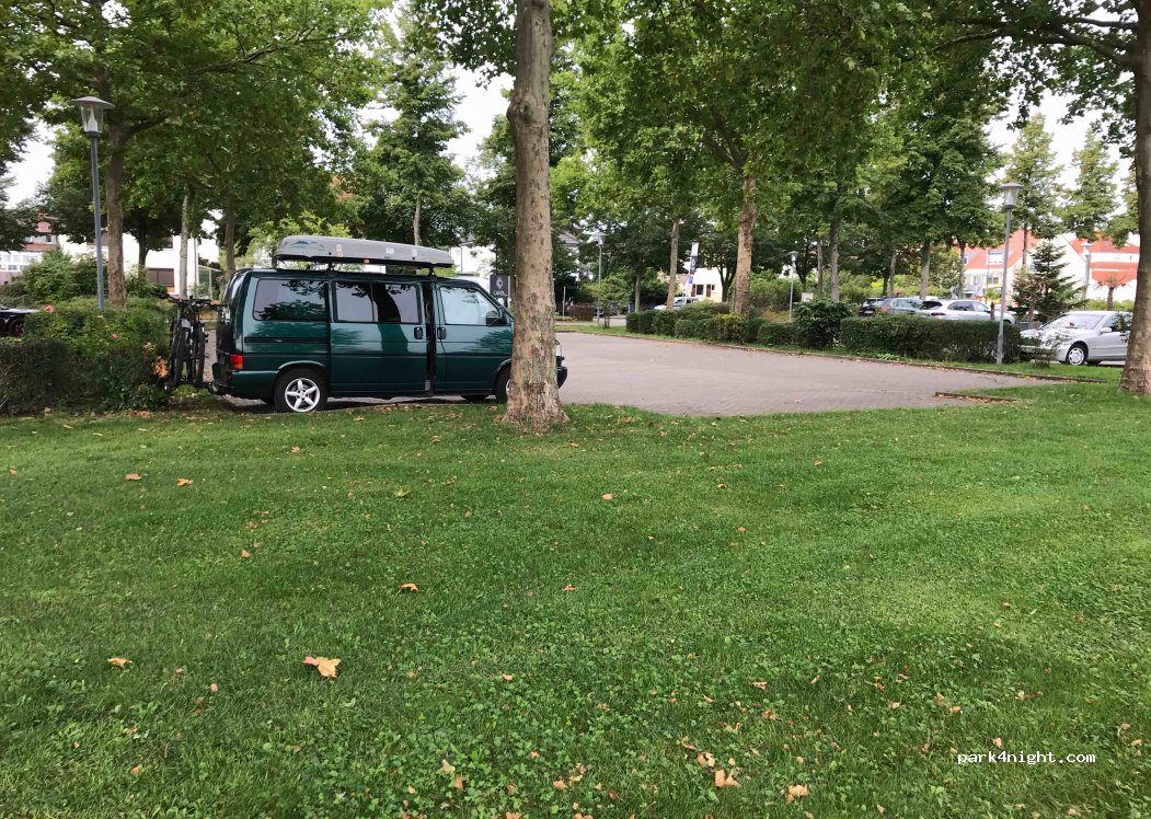 (68535) Edingen-Neckarhausen - 1A Heidelberger Straße — foto