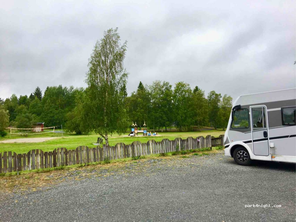 (891 92) Örnsköldsvik - 28 Sjötorpsvägen — foto