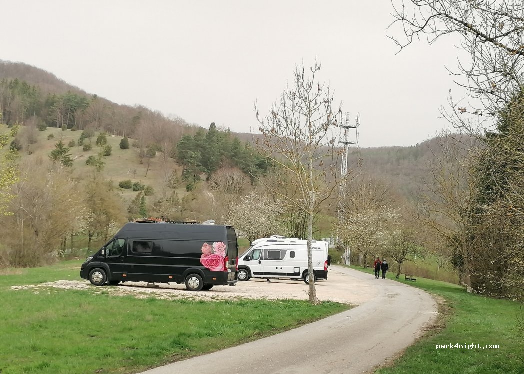 (73326) Deggingen - 62 Im Eichholz — foto 4