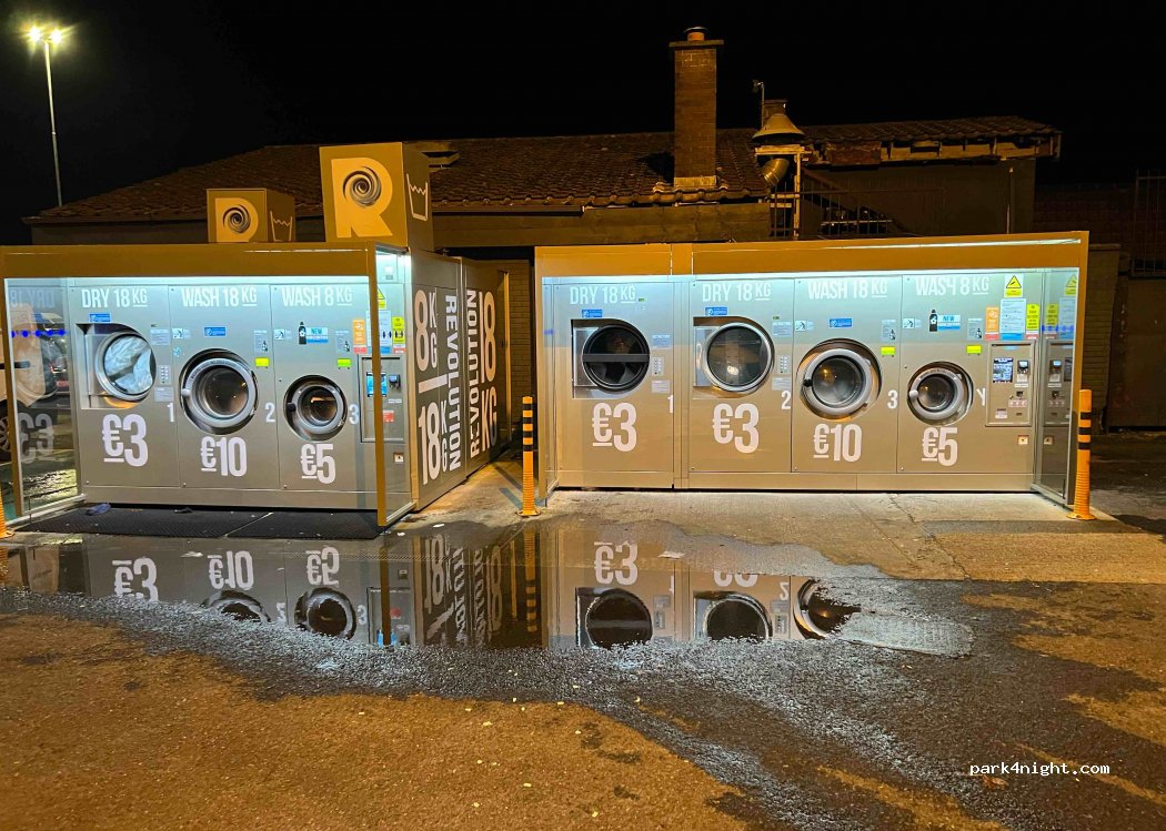 (H91 VA0D) Galway - Headford Rd — foto