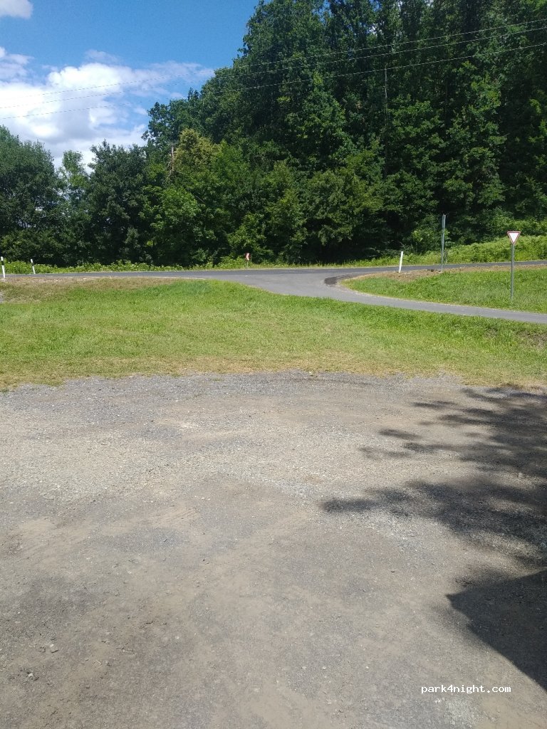 (8929) Pölöske - 75 — foto