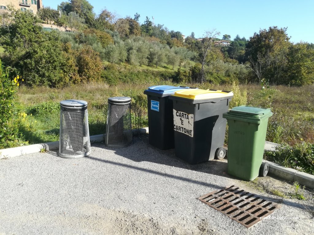 Area Sosta Camper Comunale Città della Pieve — foto