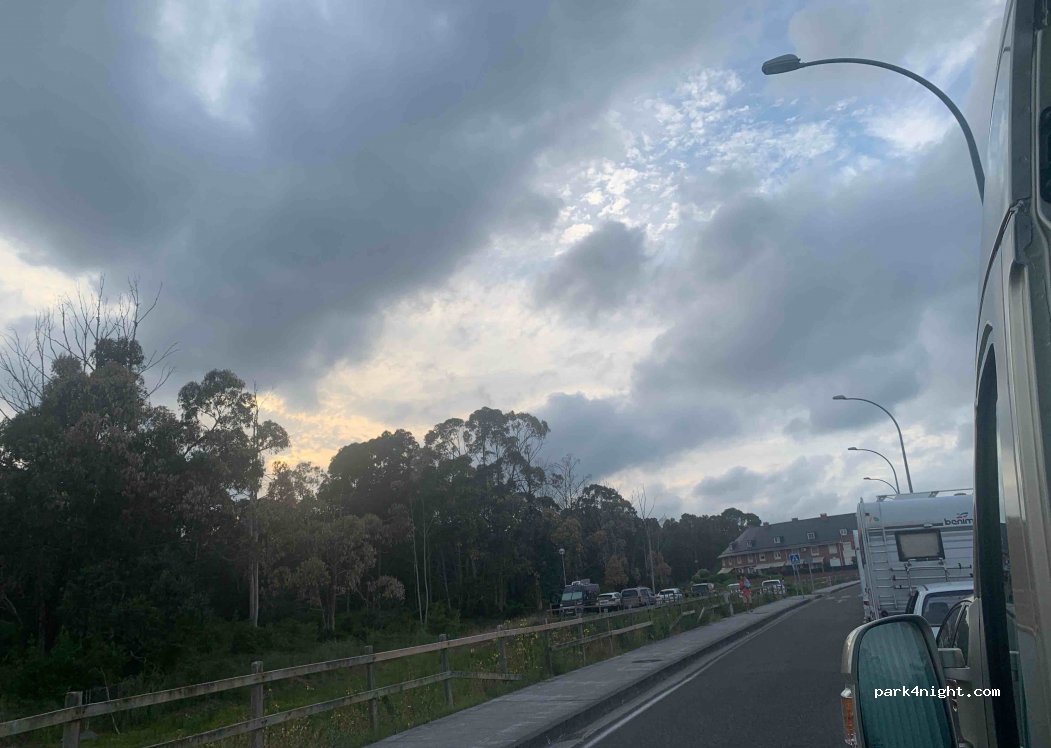 (39770) Laredo - 1047 Avenida Derechos Humanos — foto