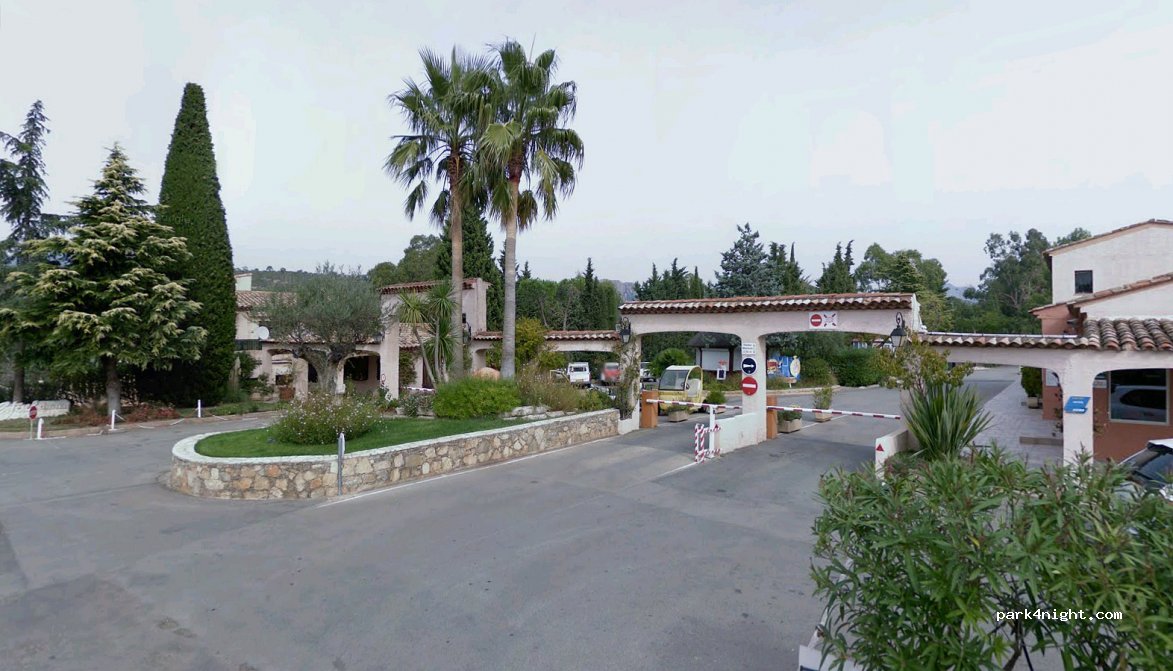 Esterel Caravaning — foto
