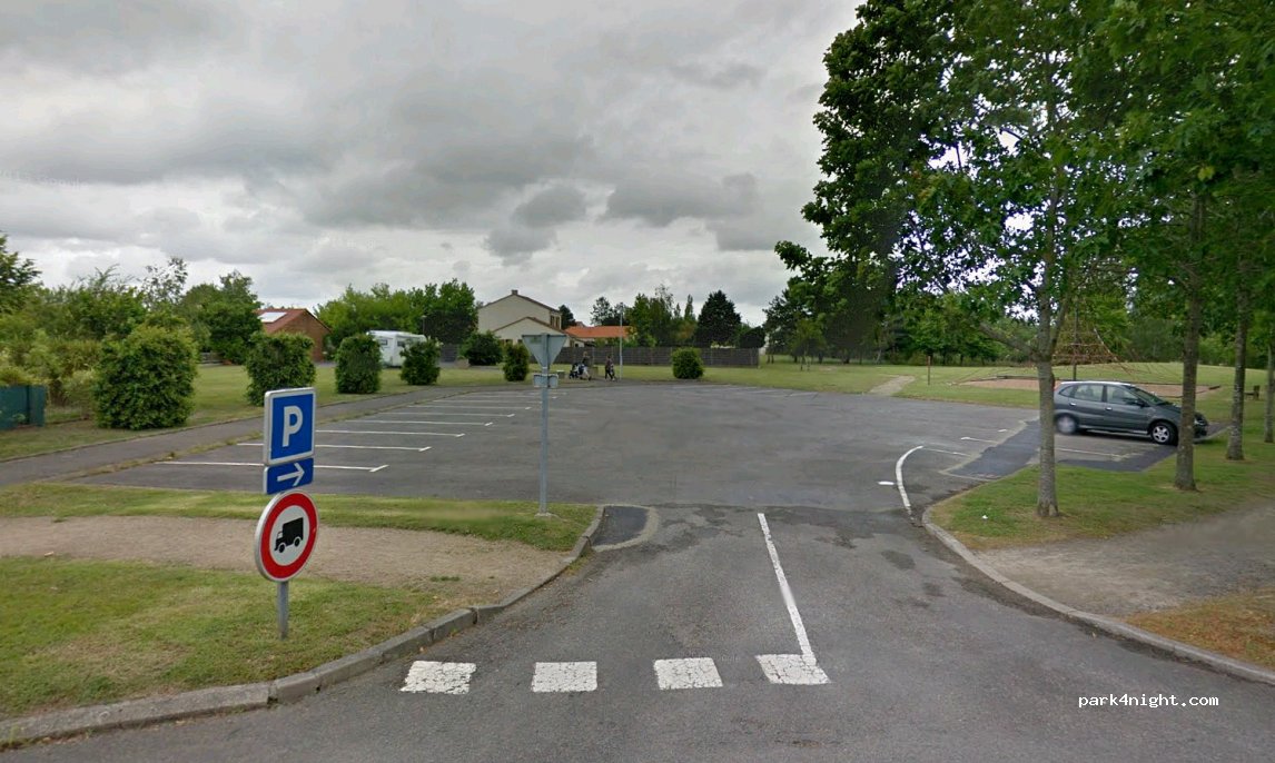 (44860) Saint-Aignan-Grandlieu - Avenue de la Presqu'île du Dun — foto