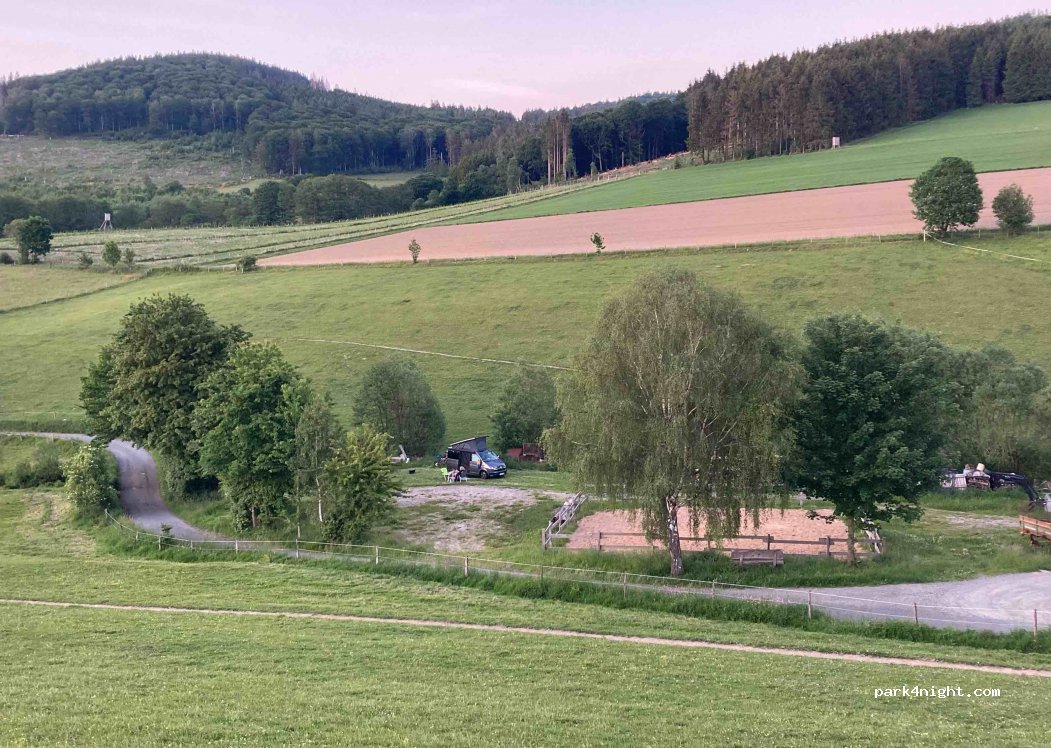 Stellplatz am Eggenberg — foto