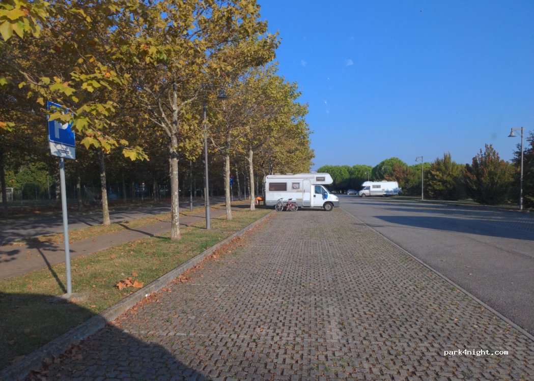 (47814) Igea Marina - 5 Via Norberto Bobbio — foto 2