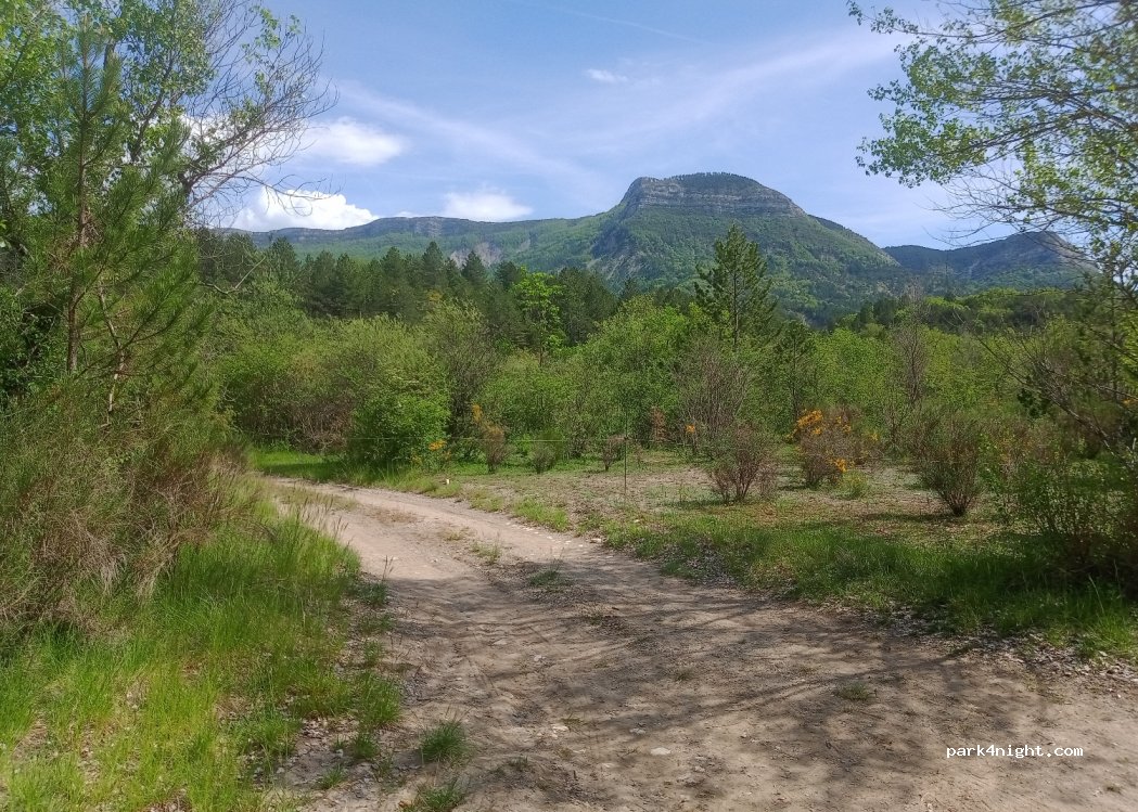(26510) Cornillon-sur-l'Oule - D61 — foto 4