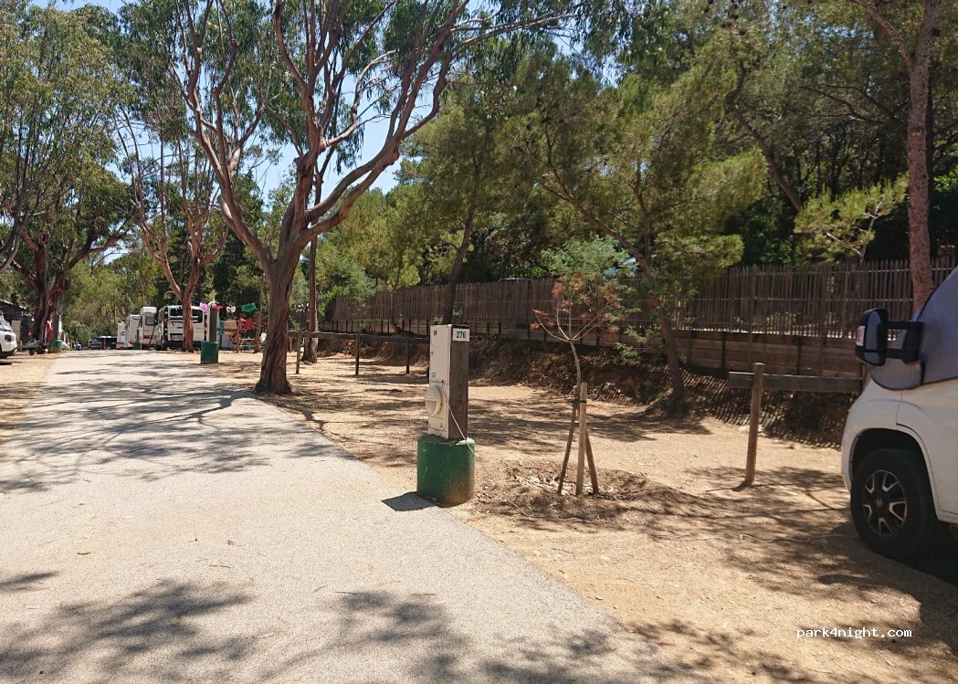 Camping presqu'île de Giens* — foto 3