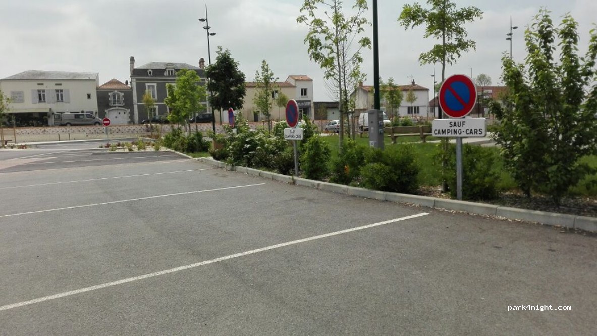 (85320) Mareuil-sur-Lay-Dissais - 249 Rue Hervé de Mareuil — foto