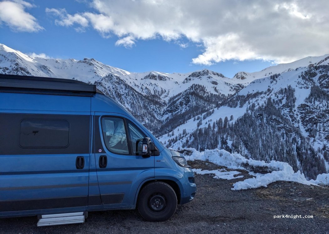 Aire de camping-car de Saint Véran — foto 3