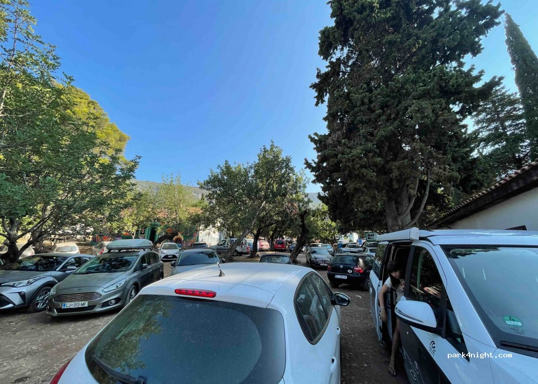 Komiža - 4 Ulica Komiških iseljenika — foto 2