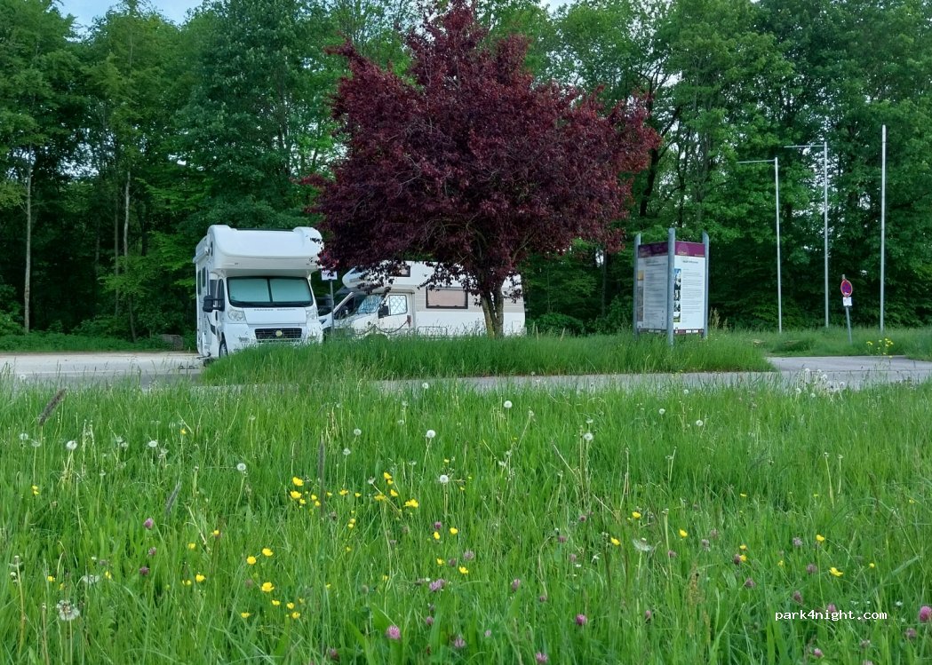 Wohnmobilstellplatz in Hülben — foto 3