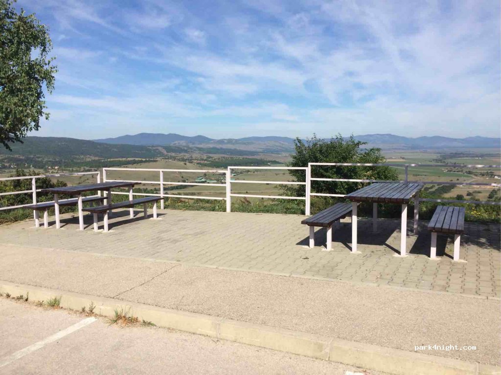 (53234) Udbina - Unnamed road — foto