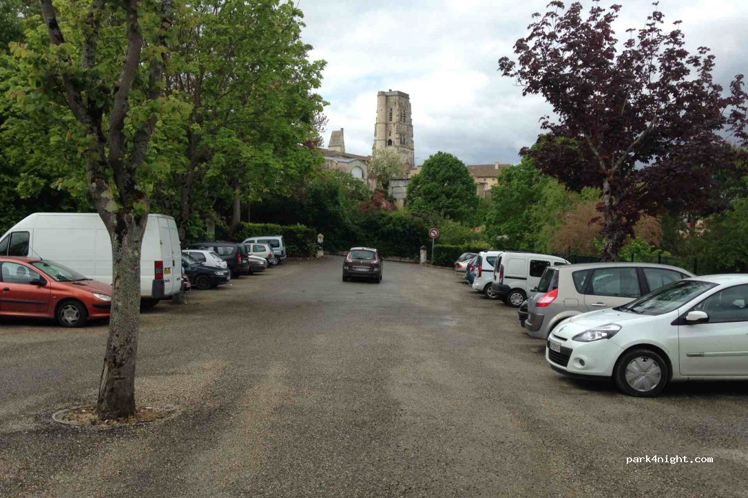 (32700) Lectoure - 5565 Rue Victor Hugo — foto