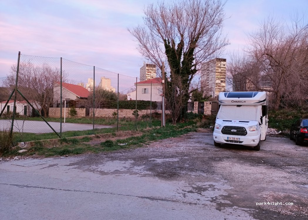 (21000) Split - 75 Spinutska ulica — foto 3