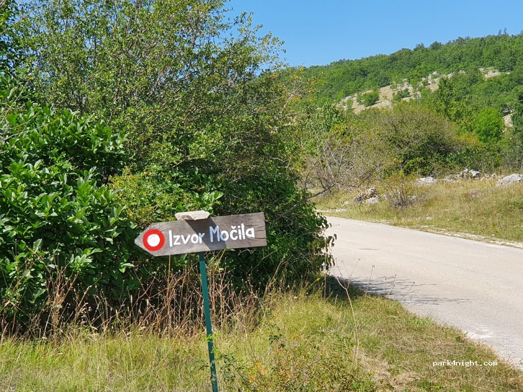 ()  - Unnamed Road — foto 2