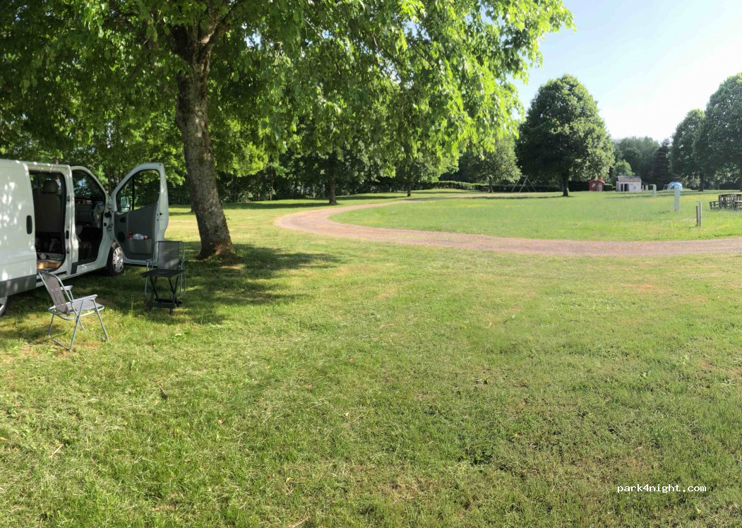 Camping municipal Les Saults — foto 2