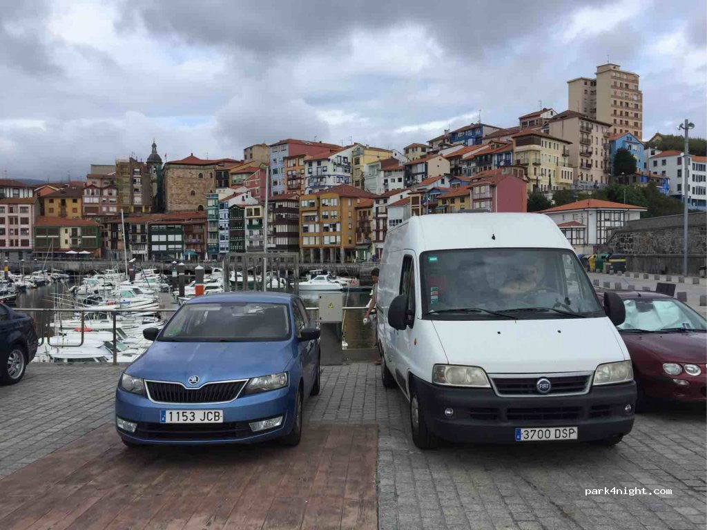 (48370) Bermeo, Vizcaya - 28 Lugar Muelle Nardiz Tar Benanzio — foto
