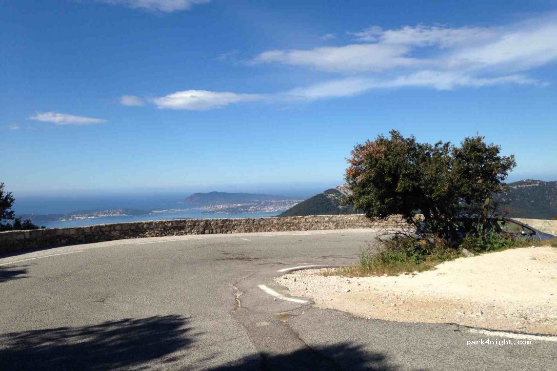 (83160) La Valette-du-Var - Route du Fort Coudon — foto