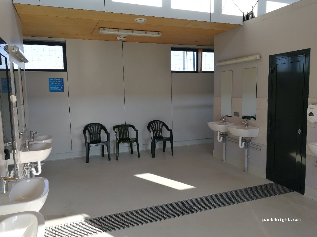 Camping Le Médiéval — foto
