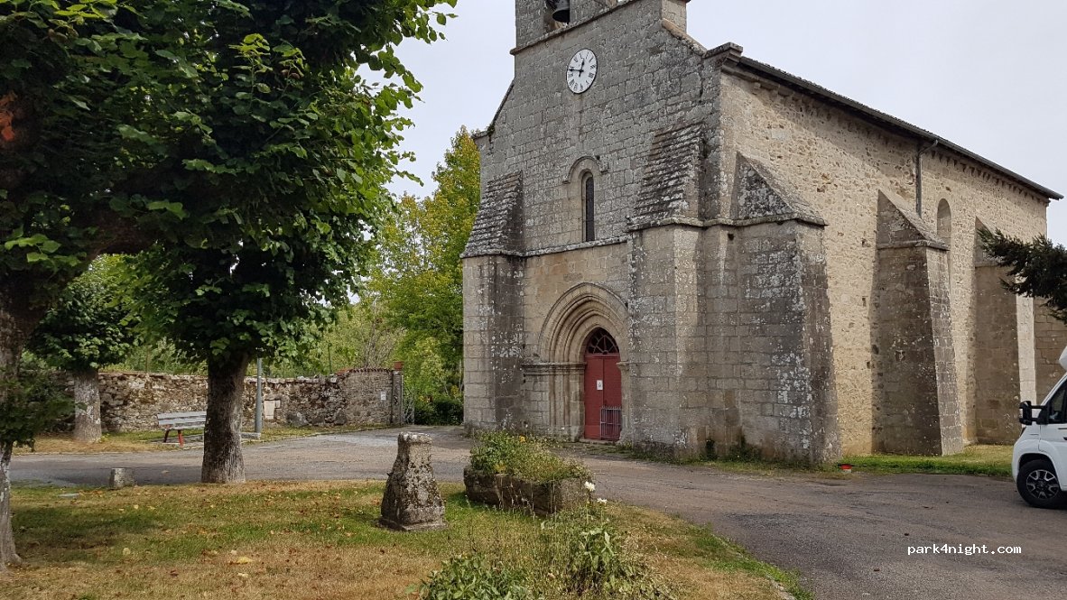 (87410) Le Palais-sur-Vienne - 1 Place Jean-Baptiste Varnoux — foto