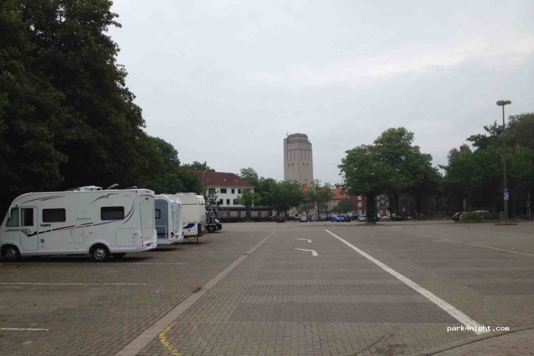 Wohnmobilstellplatz Delmenhorst — foto
