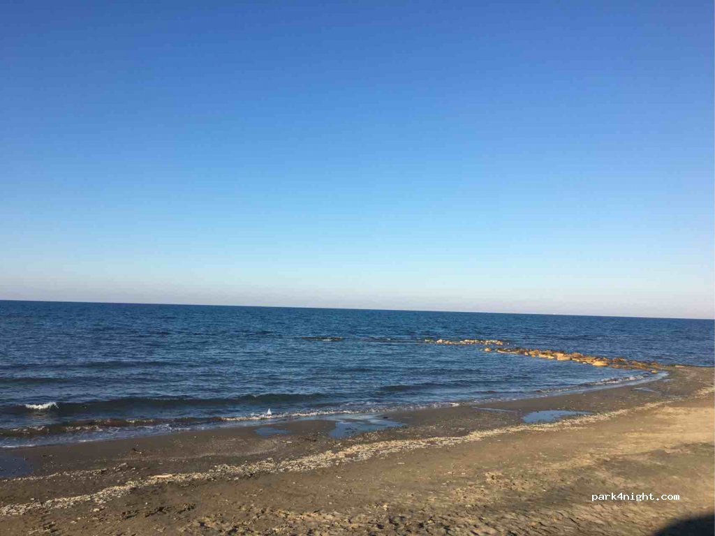 (76121) Barletta - Lungomare Pietro Paolo Mennea — foto 3