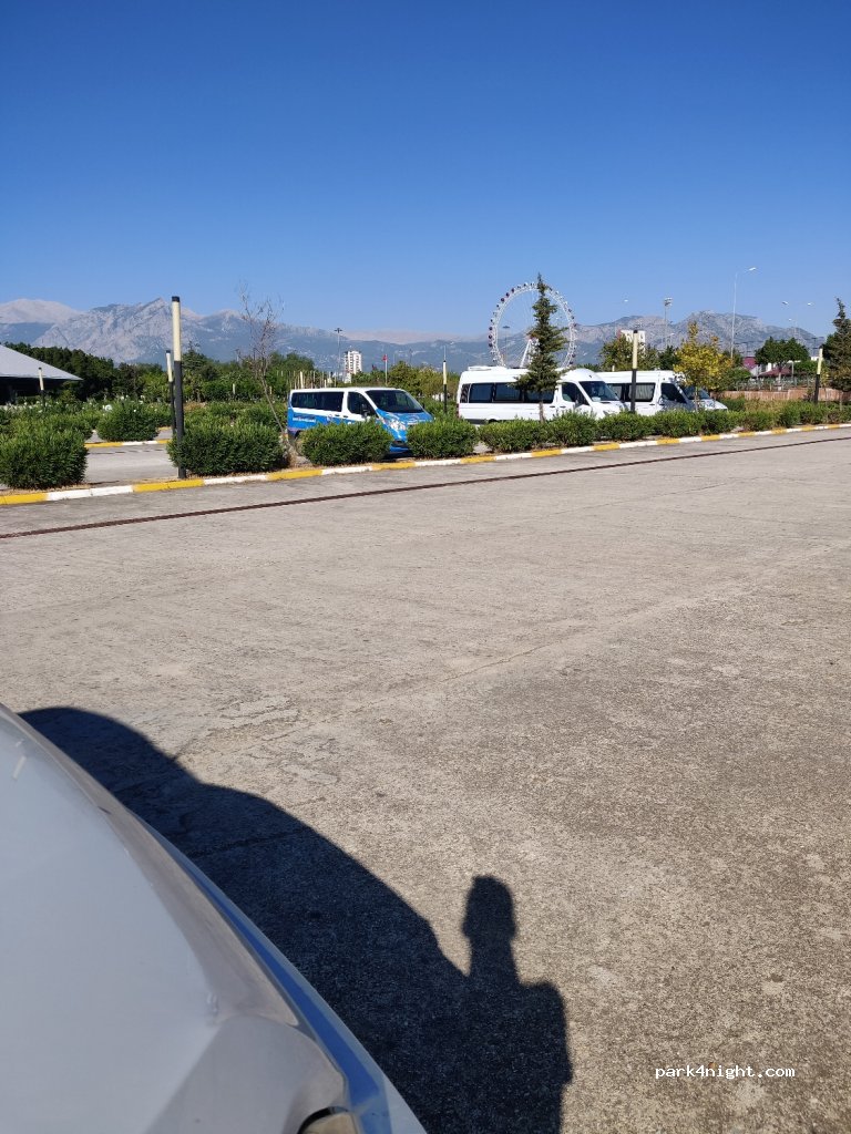 (07030) - 9 Sakıp Sabancı Bulvarı — foto 3