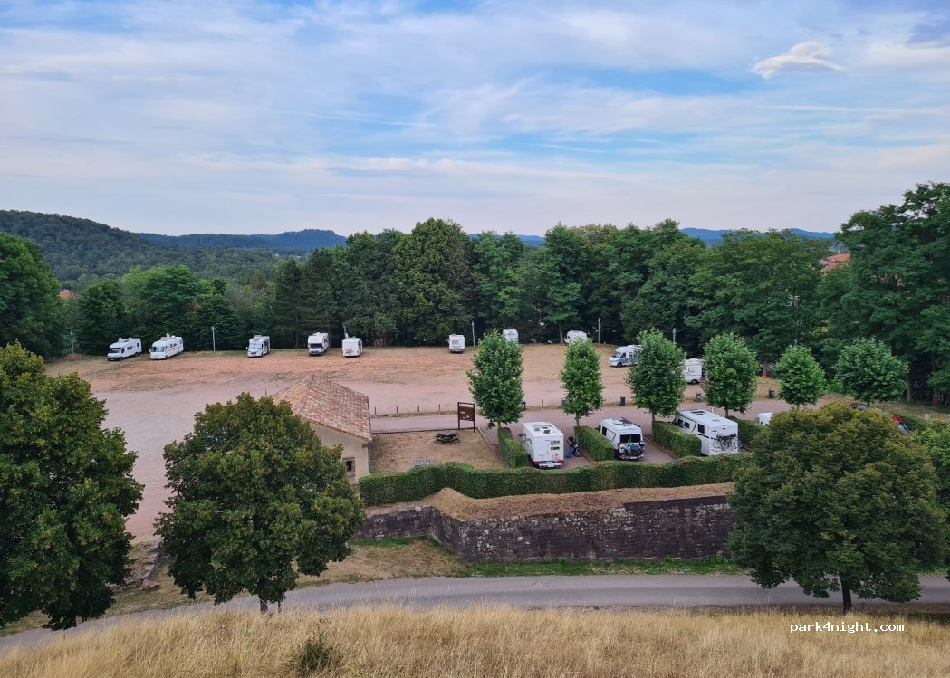 Aire de camping-car Bitche — foto 2
